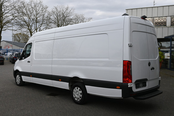 Mercedes-Benz Sprinter 319 CDI L4H2 Maxi Distronic, LED, Standkachel, Geveerde Stoelen, Etc.