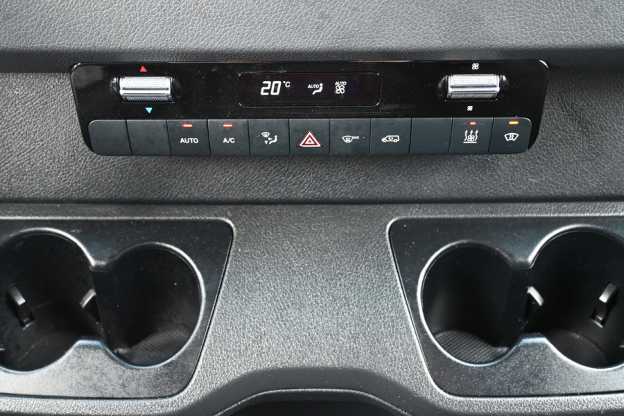 Mercedes-Benz Sprinter 319 CDI L4H2 Maxi Distronic, LED, Standkachel, Geveerde Stoelen, Etc.