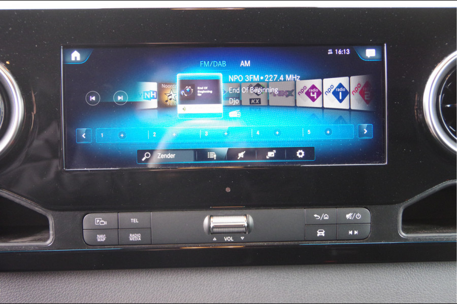 Mercedes-Benz Sprinter 315 1.9 CDI L2H1 RWD AUT. 3.5T TREKHAAK, MBUX 10'', ADAPT. CRUISE, STOELVERWARMING, CAMERA, VOORRUIT VERWARMING, NAVI, CLIMA