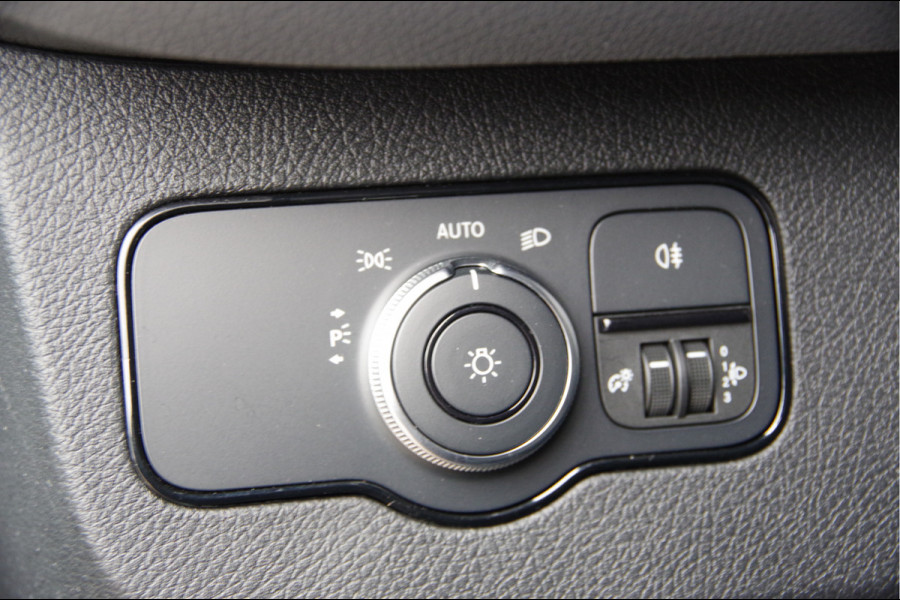 Mercedes-Benz Sprinter 315 1.9 CDI L2H1 RWD AUT. 3.5T TREKHAAK, MBUX 10'', ADAPT. CRUISE, STOELVERWARMING, CAMERA, VOORRUIT VERWARMING, NAVI, CLIMA