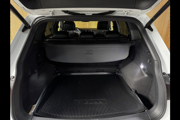 Volkswagen Tiguan Allspace 1.5 TSI R-Line PANO|HUD|H&K|360 CAMERA|AMBIENT|20 INCH