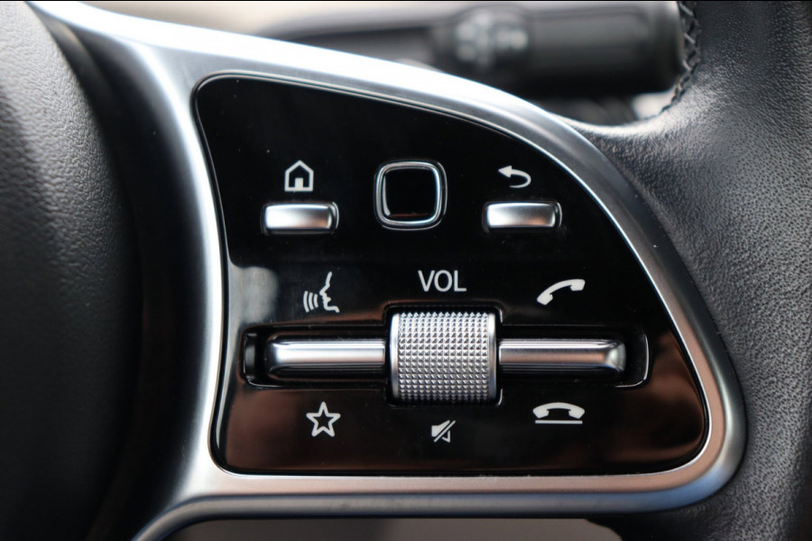 Mercedes-Benz CLA-Klasse Shooting Brake 180 Bus.Sol. Luxury org.NL leer+el.+mem+verw. el.klep schuifdak camera