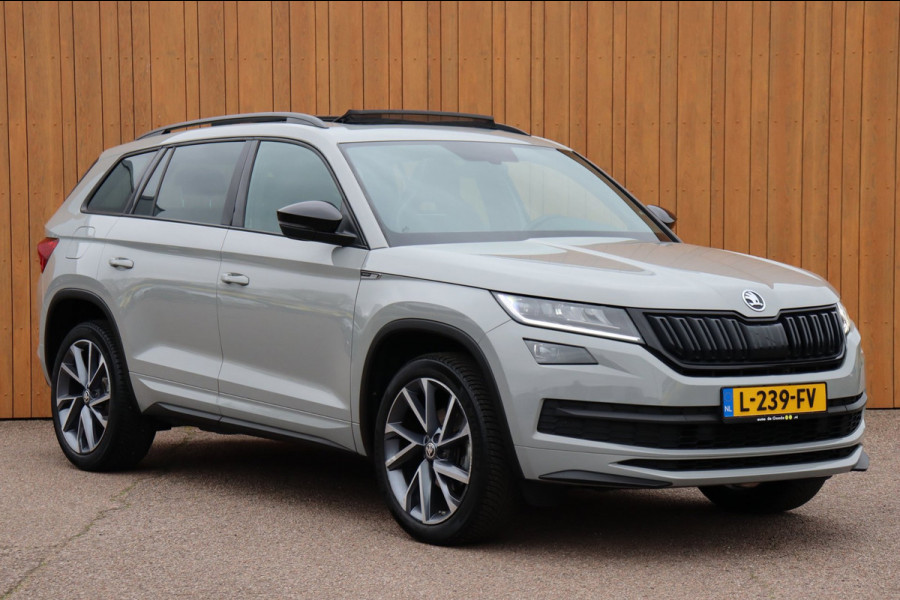 Škoda Kodiaq 1.5 TSI Sportline Business org.NL pano-schuifdak stuurverw. trekhaak camera el.klep