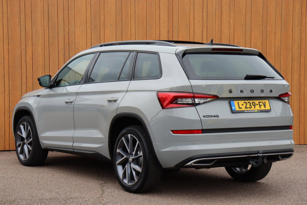 Škoda Kodiaq 1.5 TSI Sportline Business org.NL pano-schuifdak stuurverw. trekhaak camera el.klep