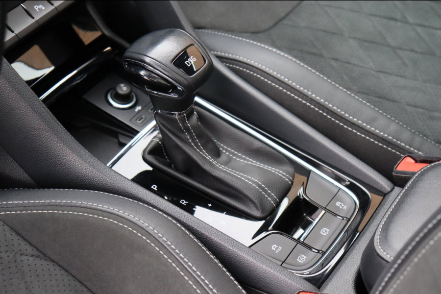 Škoda Kodiaq 1.5 TSI Sportline Business org.NL pano-schuifdak stuurverw. trekhaak camera el.klep