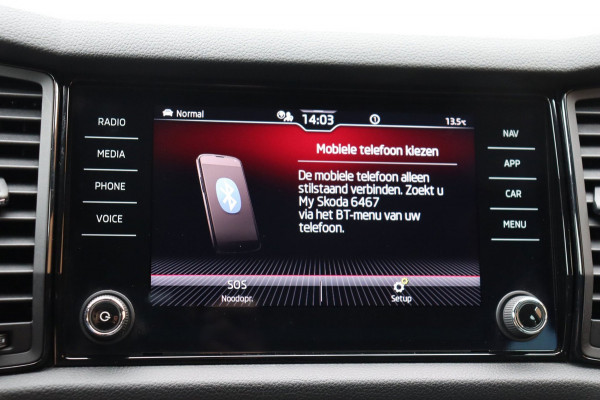 Škoda Kodiaq 1.5 TSI Sportline Business org.NL pano-schuifdak stuurverw. trekhaak camera el.klep