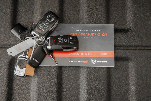 Dodge Ram 1500 5.7 V8 4x4 Crew Cab Longhorn Luchtv HUD 360° H&K Trekhaak