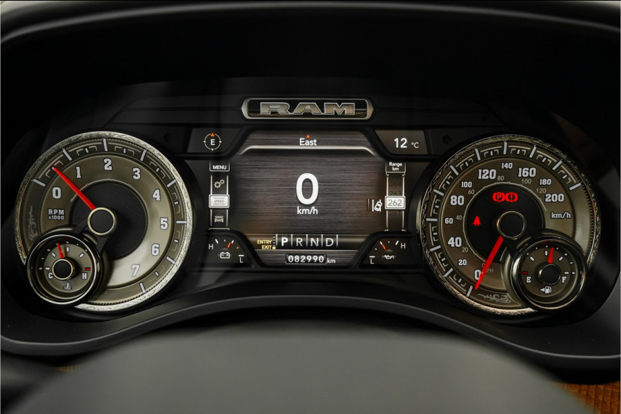 Dodge Ram 1500 5.7 V8 4x4 Crew Cab Longhorn Luchtv HUD 360° H&K Trekhaak