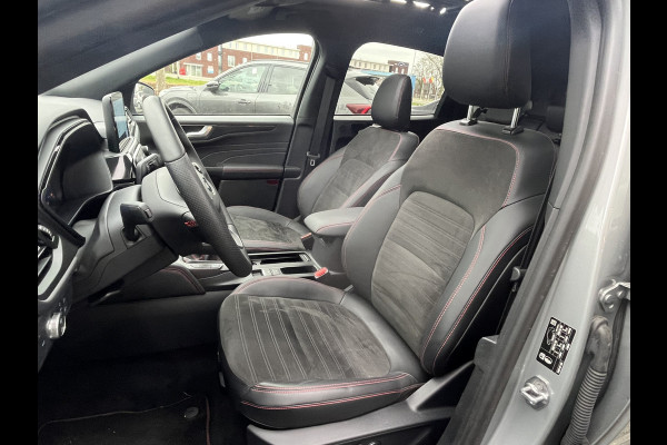 Ford Kuga 1.5 EcoBoost ST-Line X 150pk/110kW 6-bak | Full Options | E-Trekhaak | Pano | Driver Assistance Pack | Technology Pack | Winter Pack | etc. etc.