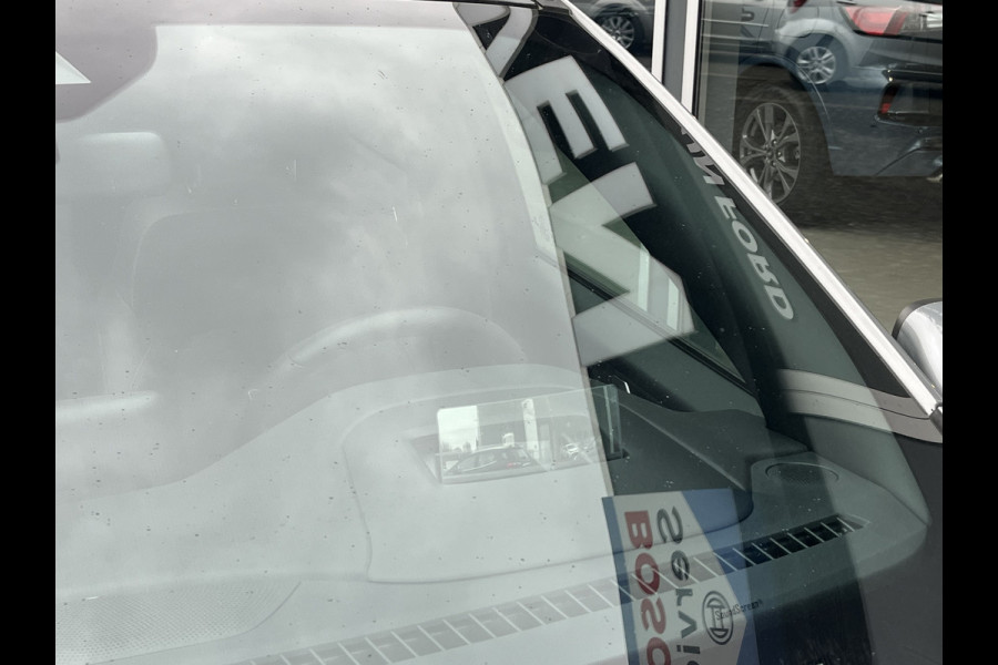 Ford Kuga 1.5 EcoBoost ST-Line X 150pk/110kW 6-bak | Full Options | E-Trekhaak | Pano | Driver Assistance Pack | Technology Pack | Winter Pack | etc. etc.