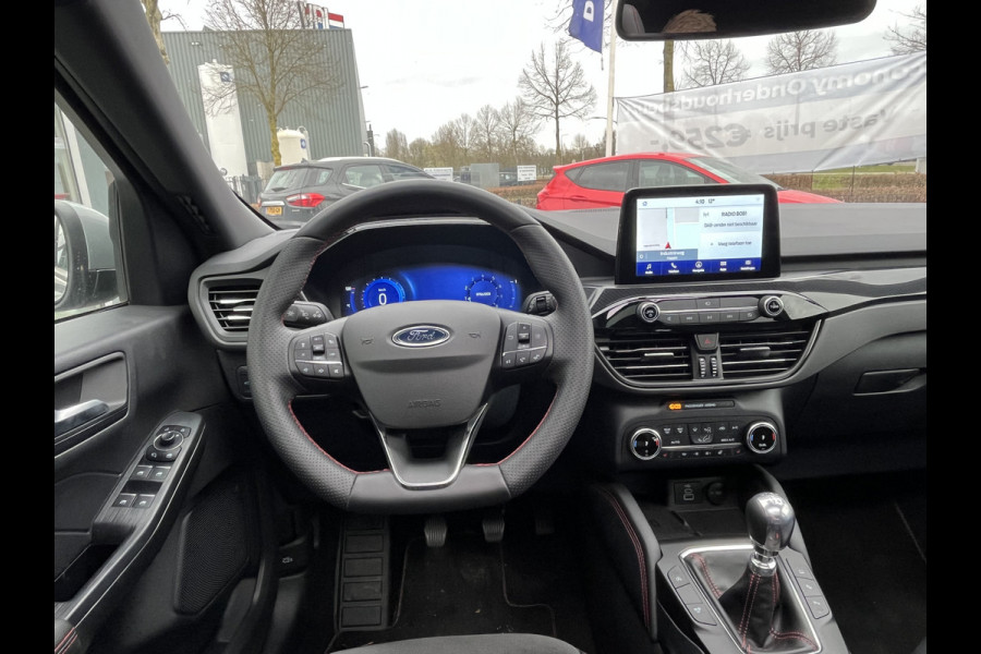 Ford Kuga 1.5 EcoBoost ST-Line X 150pk/110kW 6-bak | Full Options | E-Trekhaak | Pano | Driver Assistance Pack | Technology Pack | Winter Pack | etc. etc.