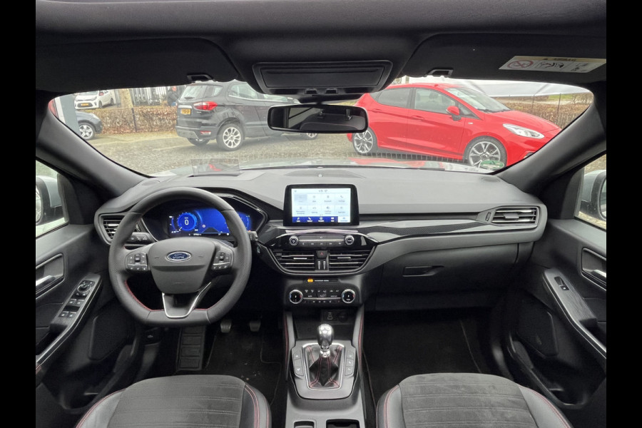 Ford Kuga 1.5 EcoBoost ST-Line X 150pk/110kW 6-bak | Full Options | E-Trekhaak | Pano | Driver Assistance Pack | Technology Pack | Winter Pack | etc. etc.