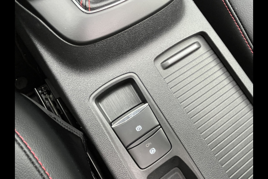 Ford Kuga 1.5 EcoBoost ST-Line X 150pk/110kW 6-bak | Full Options | E-Trekhaak | Pano | Driver Assistance Pack | Technology Pack | Winter Pack | etc. etc.