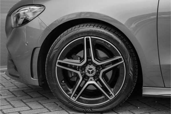 Mercedes-Benz B-Klasse 200 Business Solution AMG Pano Trekhaak