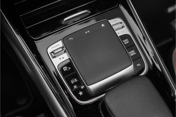 Mercedes-Benz B-Klasse 200 Business Solution AMG Pano Trekhaak