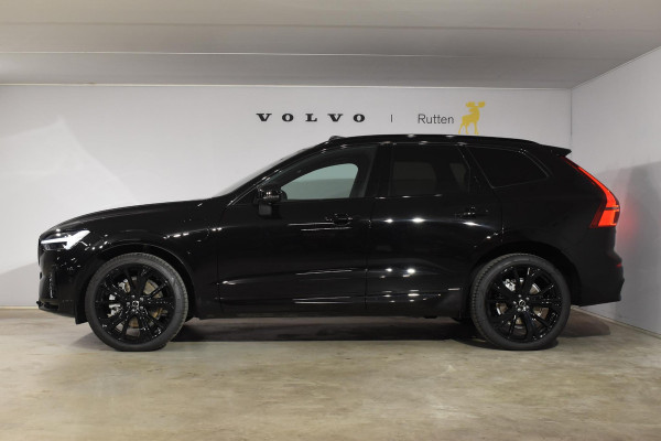 Volvo XC60 T6 350PK Plug-in hybrid AWD Ultra Black Edition / Navigatie / Adaptieve Cruisecontrol / Head Up-Display / Panorama dak / Elektrische stoelen met geheugen / Stuurverwarming / Stoelverwarming v+a / 360 Camera /