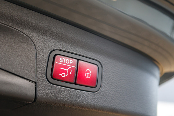 Mercedes-Benz GLE AMG 53 Hybrid 4MATIC+ Premium Plus | UNIEK! | MANUFAKTUR | MASSAGE | BURMESTER | STOELKOELING | 4WIELSTURING | ELEK TREKHAAK |