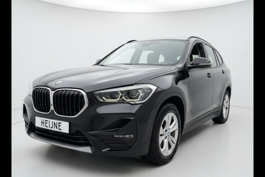 BMW X1 xDrive25e HYBRIDE AUT. HIGH EXECUTIVE TREKHAAK/PDC/NAVIGATIE