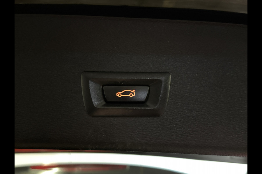 BMW X1 xDrive25e HYBRIDE AUT. HIGH EXECUTIVE TREKHAAK/PDC/NAVIGATIE