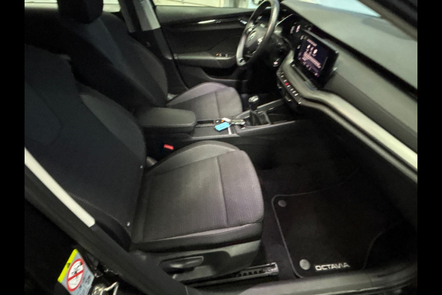 Škoda Octavia 1.0 TSI Ambition Clima | Cruise | Navi | PDC