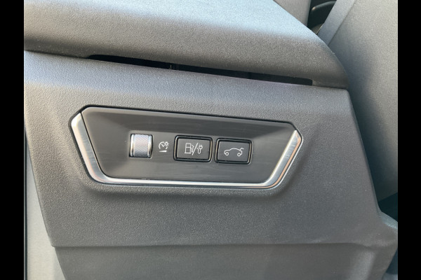 Lynk & Co 01 1.5 PHEV 262PK Adapt.Cruise 360° Cam Carplay Plug-in Stoelverw Vol opties!