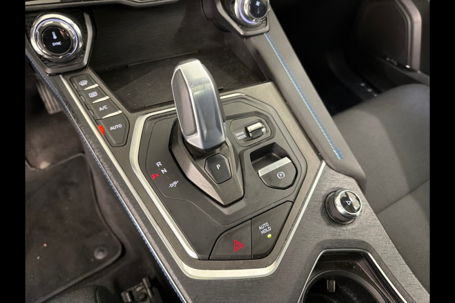 Lynk & Co 01 1.5 PHEV 262PK Adapt.Cruise 360° Cam Carplay Plug-in Stoelverw Vol opties!