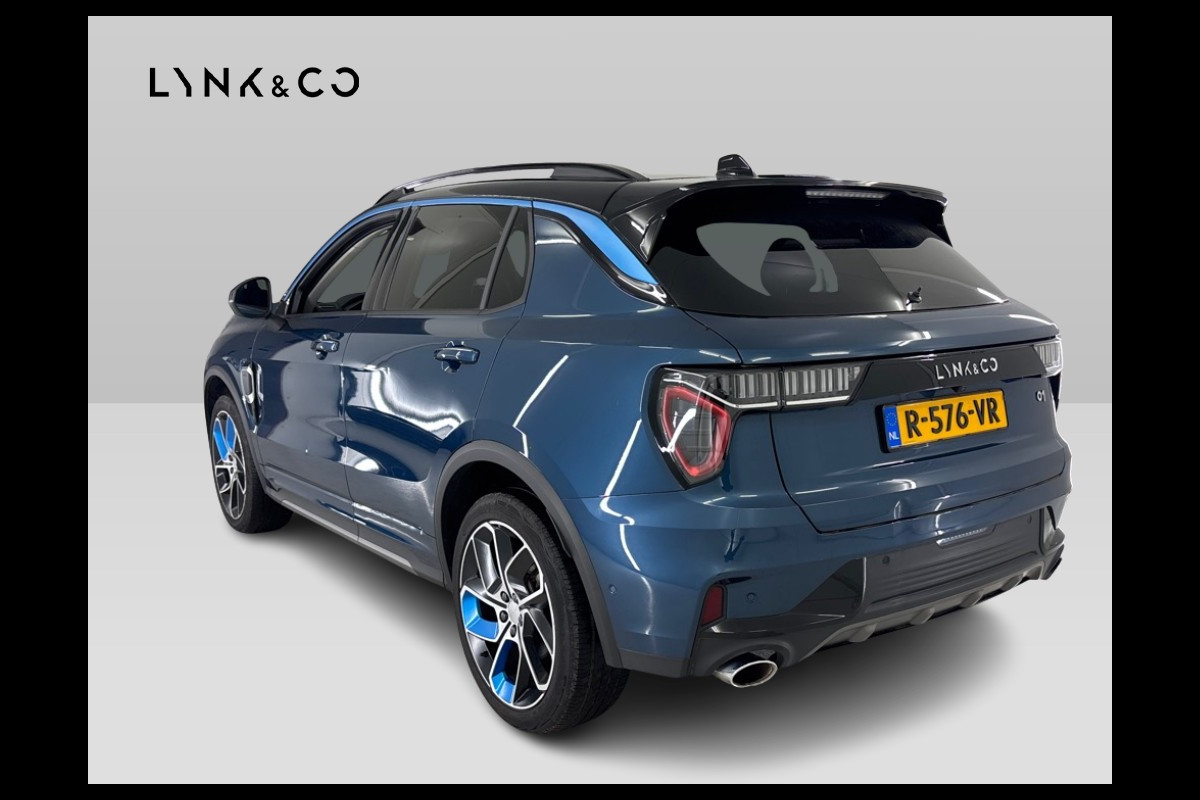 Lynk & Co 01 1.5 PHEV Pano 360° Cam Keyless Stoelverw Pano Carplay
