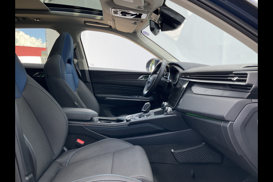 Lynk & Co 01 1.5 PHEV Pano 360° Cam Keyless Stoelverw Pano Carplay