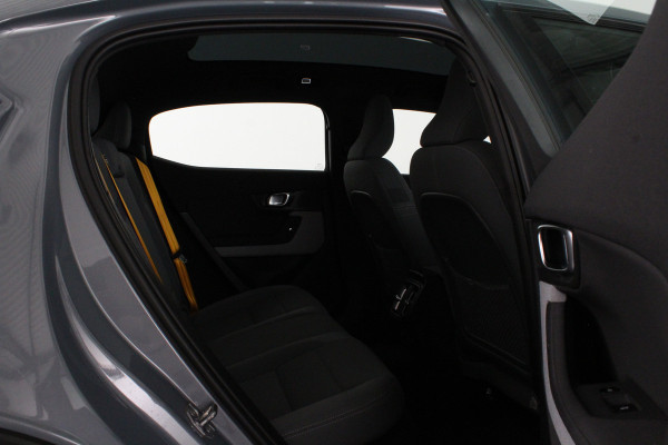 Polestar 2 Long Range Dual Motor Launch Performance 78kWh > Performance/20inch/Trekhaak/Thunder Gray...