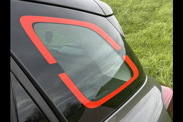 Citroën C3 Aircross 1.2 PureTech Shine Schuif-/kanteldak | PDC V&A met Camera | Blind Spot | Keyless | HIFI systeem | Apple Carplay