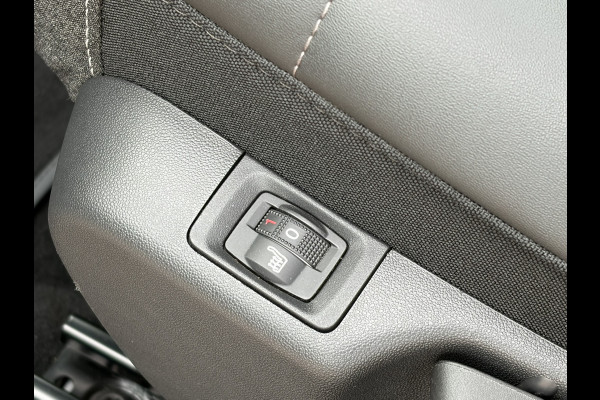 Citroën C3 Aircross 1.2 PureTech Shine Schuif-/kanteldak | PDC V&A met Camera | Blind Spot | Keyless | HIFI systeem | Apple Carplay