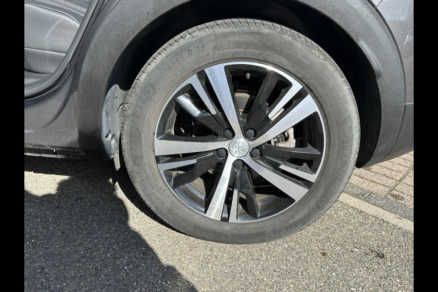 Peugeot 3008 1.6 HYbrid4 300 GT VAN €26.900,- NU VOOR SLECHTS €24.877,- Uw LENTEVOORDEEL €2.023,-PANORAMADAK| ADAPTIVE CRUISE CONTROL| STANDKACHEL| CAMERA VOOR + ACHTER|