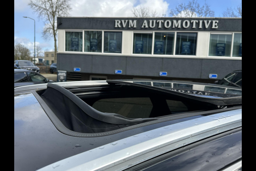 Peugeot 3008 1.6 HYbrid4 300 GT VAN €26.900,- NU VOOR SLECHTS €24.877,- Uw LENTEVOORDEEL €2.023,-PANORAMADAK| ADAPTIVE CRUISE CONTROL| STANDKACHEL| CAMERA VOOR + ACHTER|