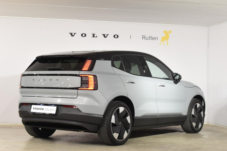 Volvo EX30 272PK Single Motor Extended Range Plus 69 kWh / Adaptive Cruise control / Extra getint glas / Stoelverwarming / Stuurwielverwarming / Achteruitrijcamera / Parkeersensoren V+A / Elektr. achterklep