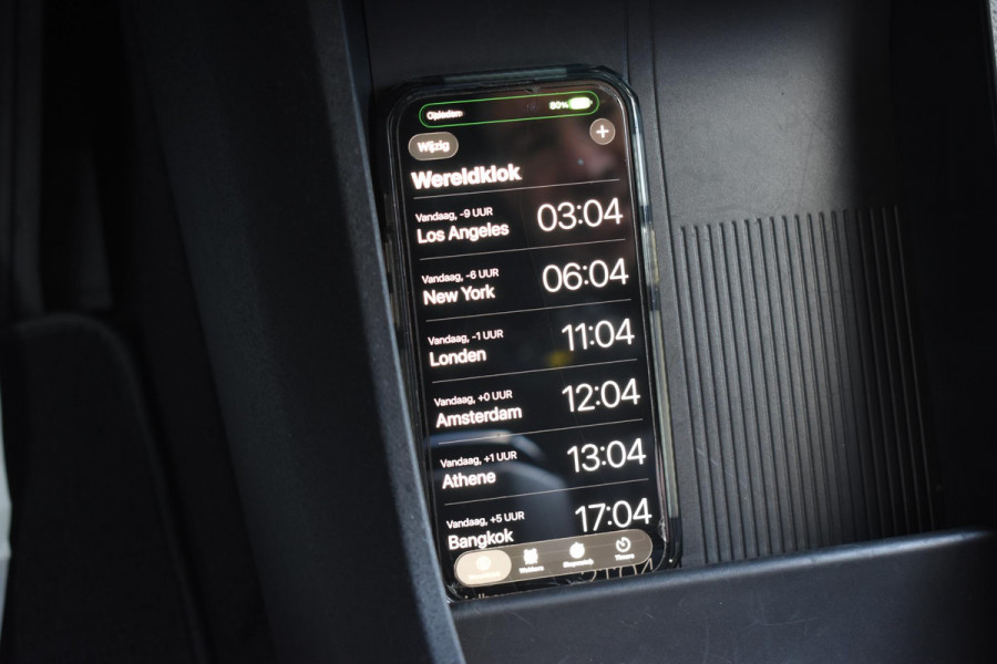 Volvo EX30 272PK Single Motor Extended Range Plus 69 kWh / Adaptive Cruise control / Extra getint glas / Stoelverwarming / Stuurwielverwarming / Achteruitrijcamera / Parkeersensoren V+A / Elektr. achterklep