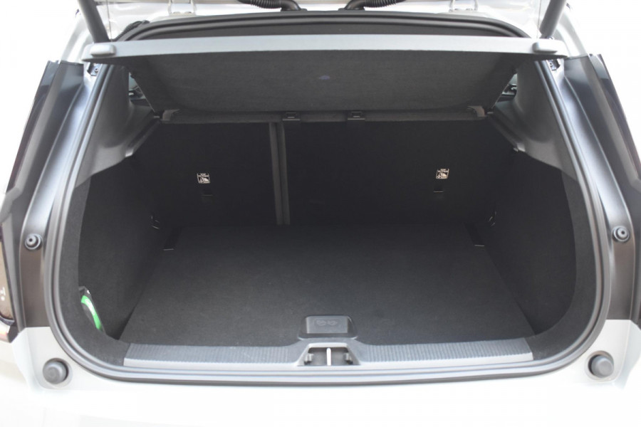 Volvo EX30 272PK Single Motor Extended Range Plus 69 kWh / Adaptive Cruise control / Extra getint glas / Stoelverwarming / Stuurwielverwarming / Achteruitrijcamera / Parkeersensoren V+A / Elektr. achterklep