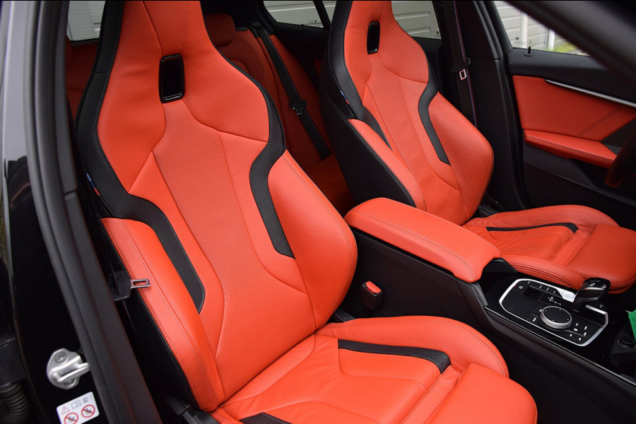 BMW 1-serie 118i High Executive Edition*1e eig*M-Pakket*Pano*Head-up*Keyless*H&K*Enz enz