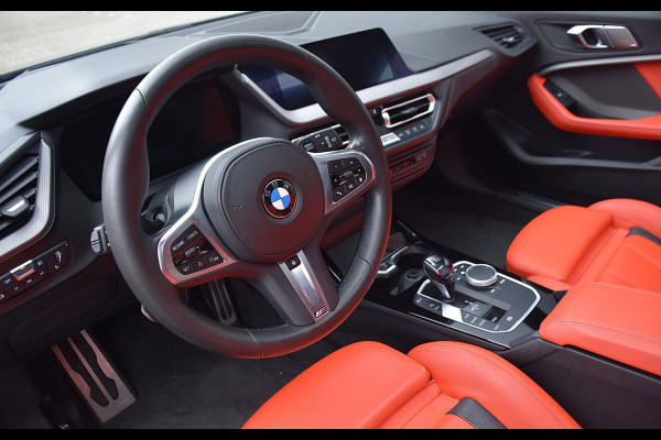 BMW 1-serie 118i High Executive Edition*1e eig*M-Pakket*Pano*Head-up*Keyless*H&K*Enz enz