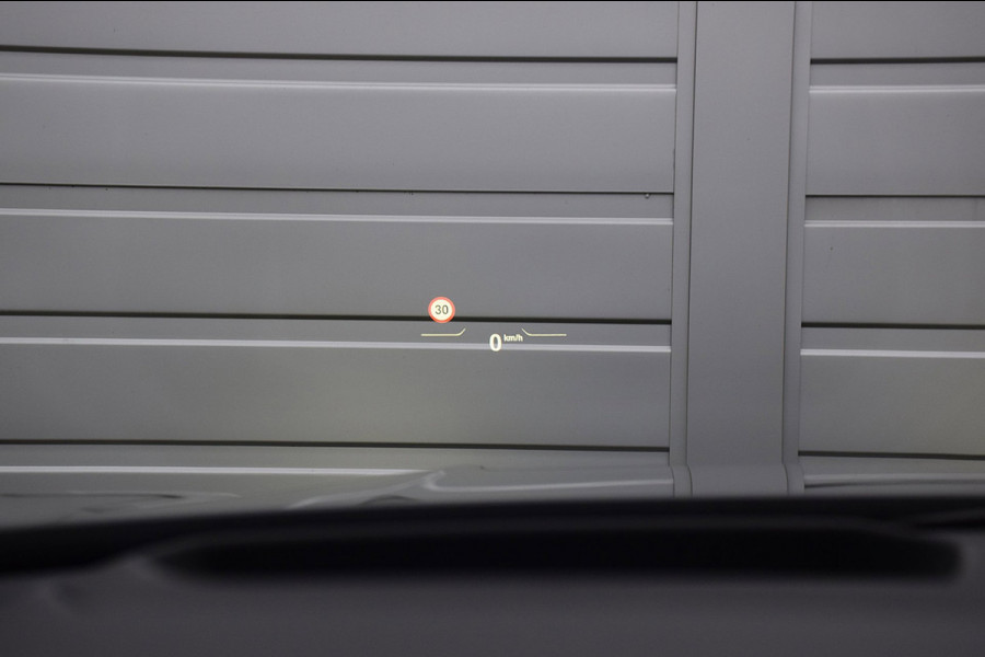 BMW 1-serie 118i High Executive Edition*1e eig*M-Pakket*Pano*Head-up*Keyless*H&K*Enz enz