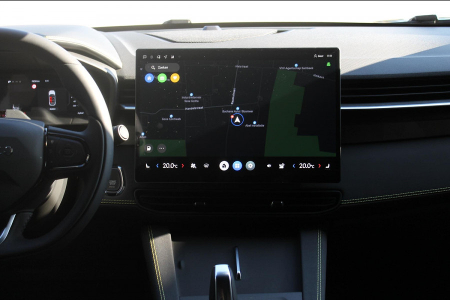 Lynk & Co 01 276PK Automaat Core / Adaptieve cruise control / Stoel - en stuurwielverwarming / Parkeersensoren / Achteruitrijcamera / Apple Carplay / Trekhaak / Metallic lak / 19" velgen