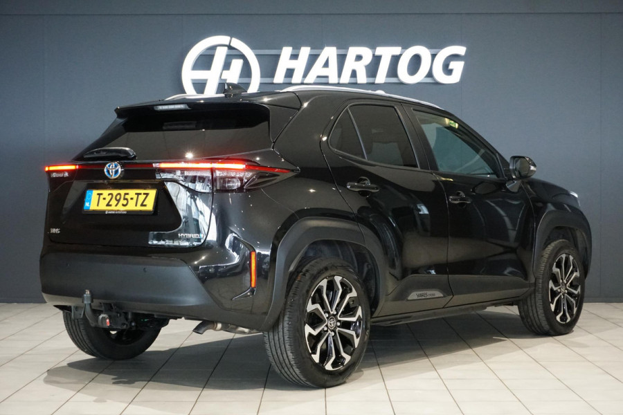 Toyota Yaris Cross 1.5 Hybrid First Edition + PANODAK / HEAD-UP / TREKHAAK