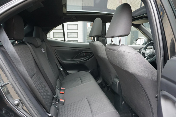 Toyota Yaris Cross 1.5 Hybrid First Edition + PANODAK / HEAD-UP / TREKHAAK