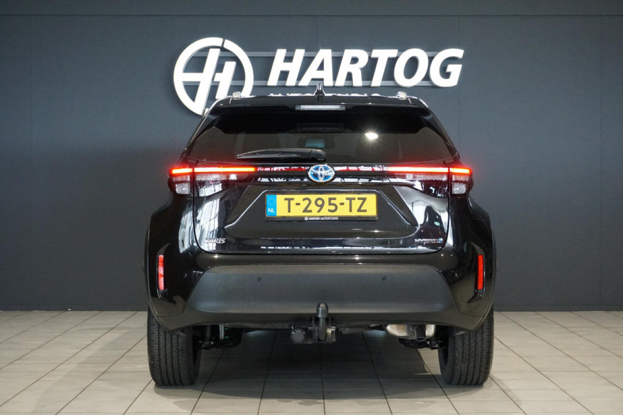 Toyota Yaris Cross 1.5 Hybrid First Edition + PANODAK / HEAD-UP / TREKHAAK
