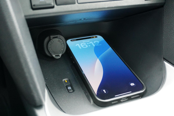 Toyota Yaris Cross 1.5 Hybrid First Edition + PANODAK / HEAD-UP / TREKHAAK