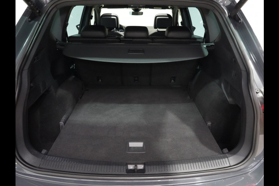 Seat Tarraco 1.5 TSI 150pk DSG FR Business Intense Panoramadak Navigatie Trekhaak Stoelverwarming v + a 126