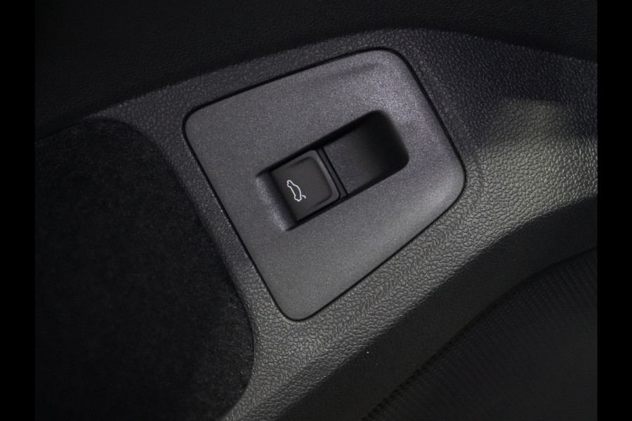 Seat Tarraco 1.5 TSI 150pk DSG FR Business Intense Panoramadak Navigatie Trekhaak Stoelverwarming v + a 126