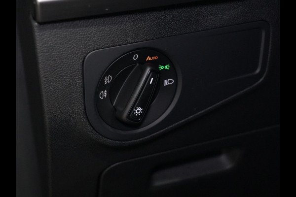 Seat Tarraco 1.5 TSI 150pk DSG FR Business Intense Panoramadak Navigatie Trekhaak Stoelverwarming v + a 126