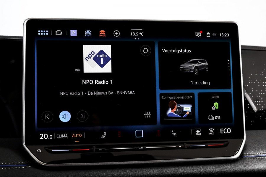 Volkswagen Tiguan 1.5 eHybrid 272 PK R-Line | Black Style | Elek. Trekhaak | S/K-panodak | Adapt. Cruise | Stoel-+stuurverw. | App. Connect | Camera | PDC | LM 20" | 8355