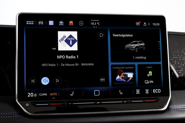 Volkswagen Tiguan 1.5 eHybrid 272 PK R-Line | Black Style | Elek. Trekhaak | S/K-panodak | Adapt. Cruise | Stoel-+stuurverw. | App. Connect | Camera | PDC | LM 20" | 8355