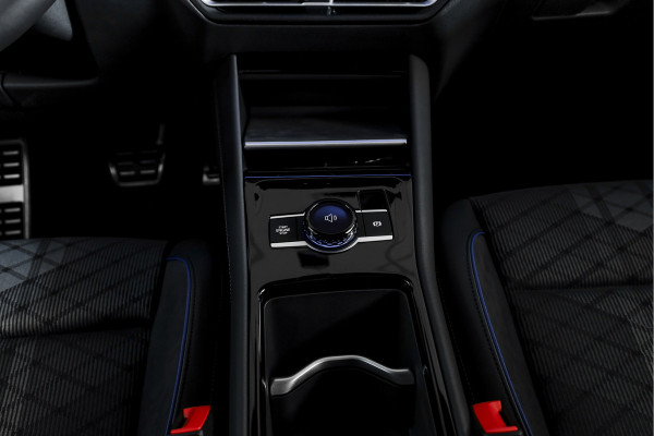 Volkswagen Tiguan 1.5 eHybrid 272 PK R-Line | Black Style | Elek. Trekhaak | S/K-panodak | Adapt. Cruise | Stoel-+stuurverw. | App. Connect | Camera | PDC | LM 20" | 8355